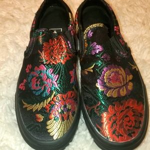 NWOT Embroidered Vans